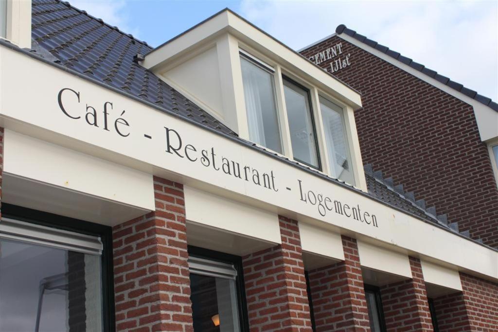 Stadsherberg 'Het Wapen Van Ijlst' Ngoại thất bức ảnh